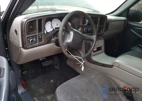 2000 Chevrolet Silverado C1500 from USA, damaged, VIN 1GCEC14W3YZ363434